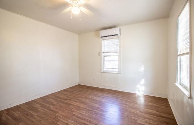 2 bedroom 1 bathroom house in North Lubbock! photos photos
