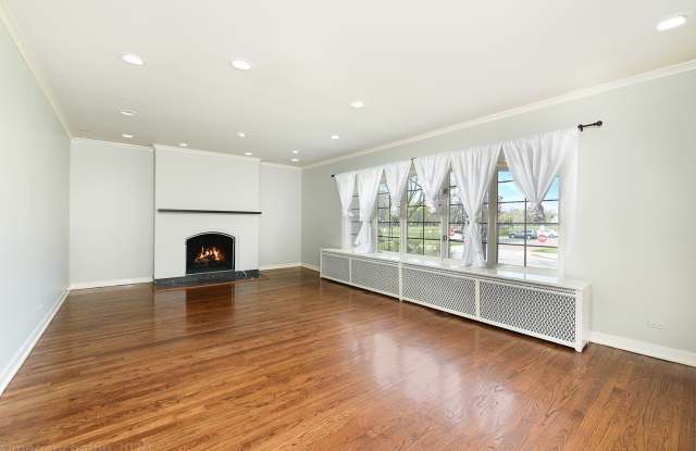 166 Woodland Avenue Gallery 4