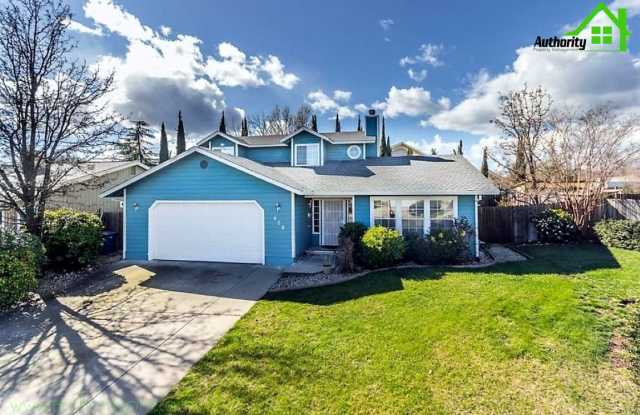 428 Dominica Ct. Right off of Hilltop! Close to Everything photos photos