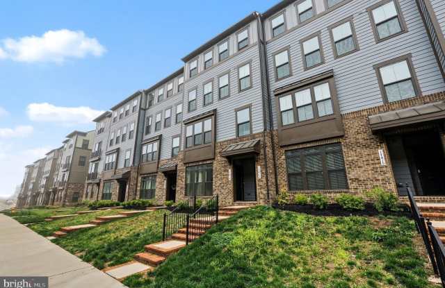 17414 SOUTHERN SHORES Drive photos photos