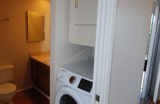 4240 Menlo Avenue #19 - 4240 Menlo Avenue, San Diego, CA 92115