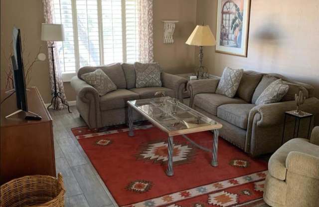 8307 E KEIM Drive Gallery 2