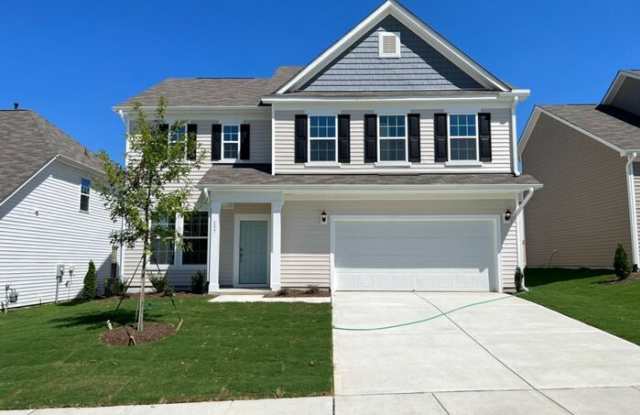 157 Creekhaven Drive - 157 Creekhaven Drive, Harnett County, NC 27501