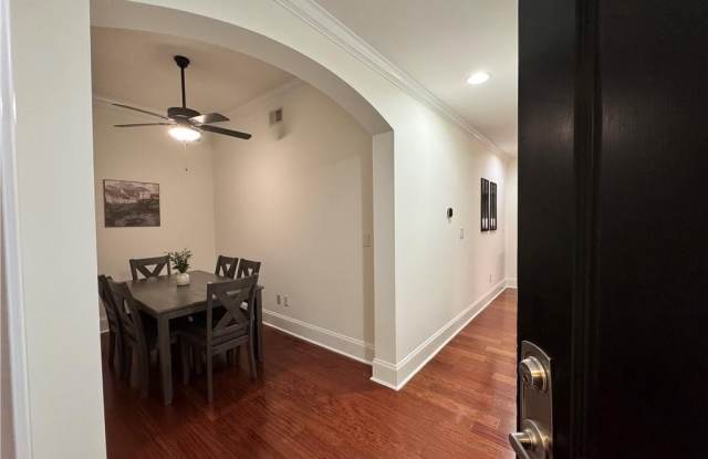 2277 Peachtree Road NE Gallery 2