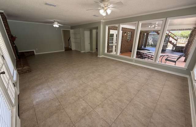 3512 Shadowwood Ct Gallery 4