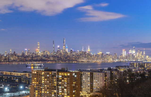 512 Hudson Park Gallery 3