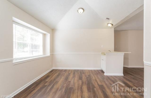 22710 Timber Dust Circle Gallery 4