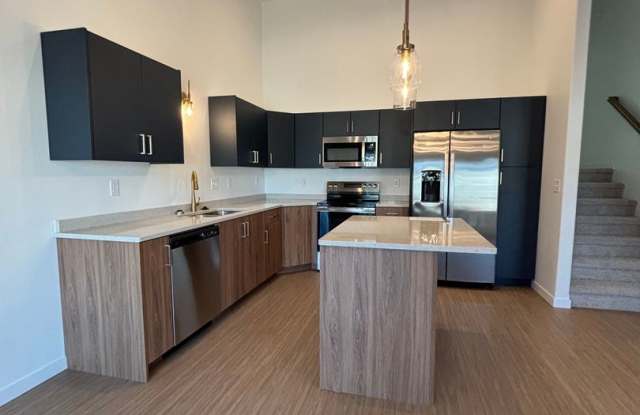 3 Bedroom 3 Bathroom Townhomes Gallery 3