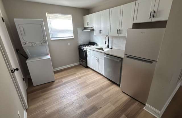Upgraded Living in Columbus | 1770 N Star Rd Gallery 2