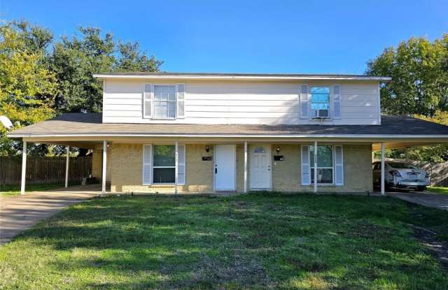 620 Royal Crest Drive - 620 Royal Crest Drive, Richardson, TX 75081