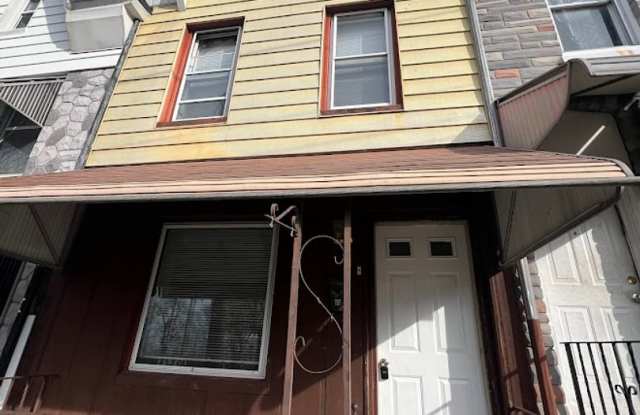 Single Family Home in the City of Reading - 3 Private Bedrooms photos photos