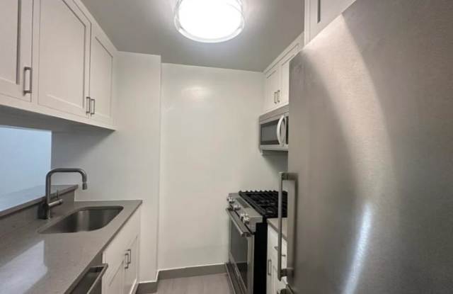 1359 6th Ave. Gallery 2