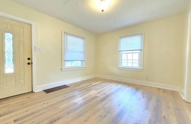 1416 Campeau - South Bend Gallery 3