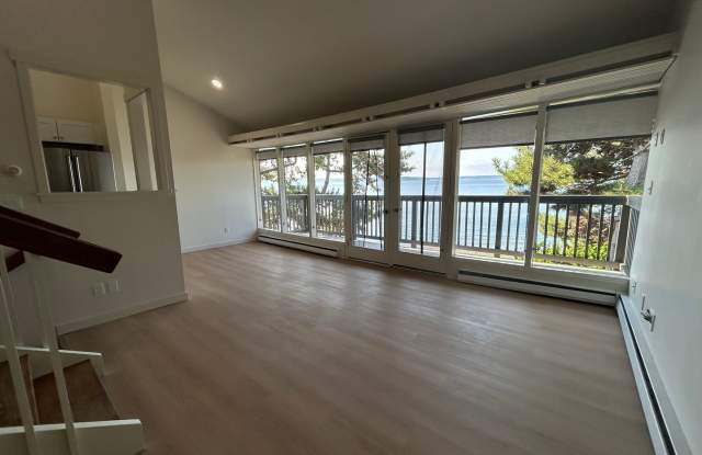 2 Bedrooms on the Beach, W/D in Unit, Incredible view! photos photos