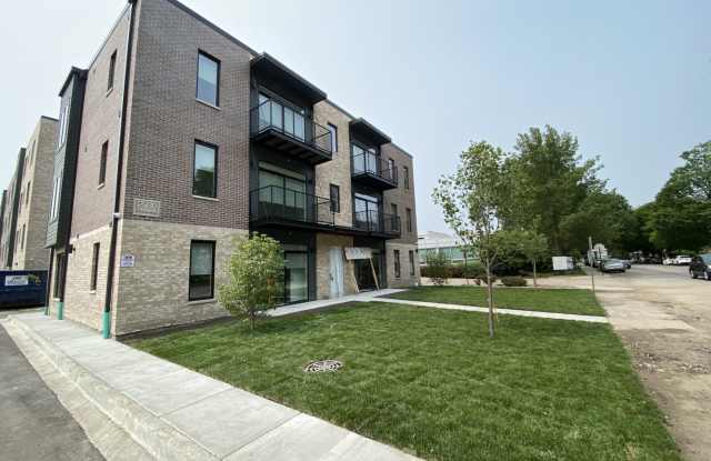 2030 Greenwood Street unit: 206 - 2030 Greenwood Street, Evanston, IL 60201