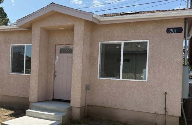 1901 N Grape photos photos 1901 N Grape photos photos