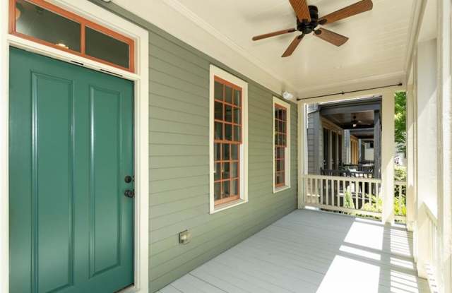 974 N Ormewood Park Drive SE Gallery 3