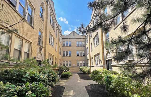 2400 N Kilbourn Avenue photos photos