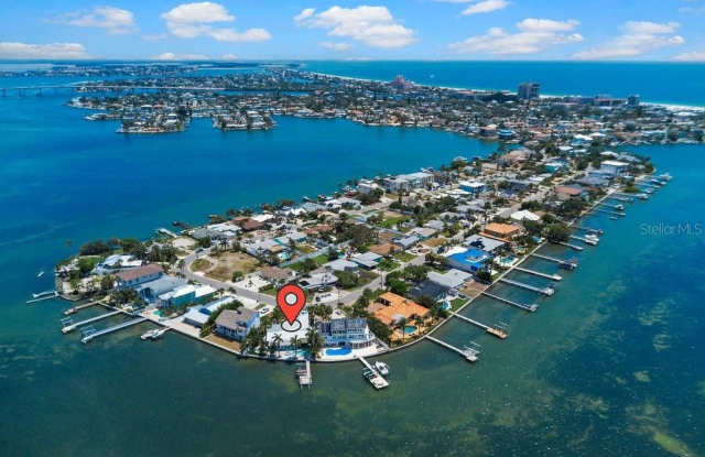 980 BOCA CIEGA ISLE Drive photos photos
