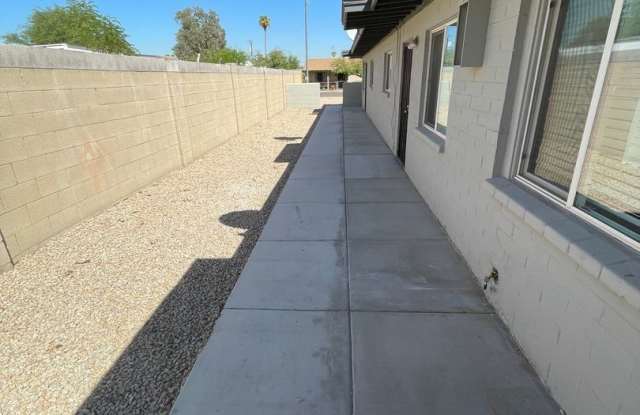 COMING SOON! Charming 2 Bed 1 Bath Apartment in Tolleson photos photos