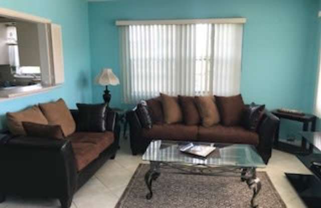 104 Westbury East Gallery 3