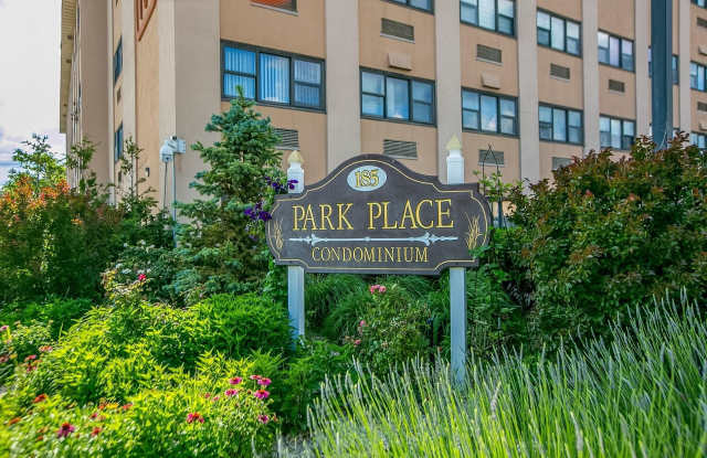 185 West Park Avenue photos photos