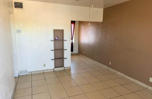Cute 1 Bedroom Unit Centrally Located in Yuma Gallery 2