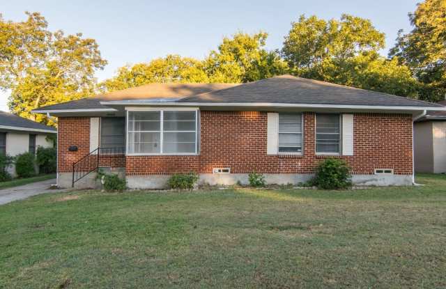 10423 Dunaway Dr - 10423 Dunaway Drive, Dallas, TX 75228