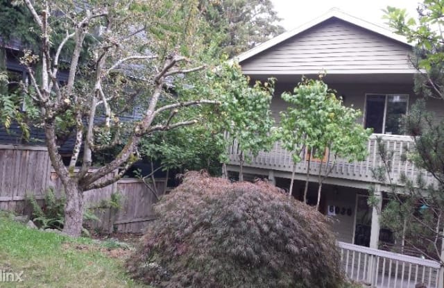 6030 35 Ave NE - 6030 35th Avenue Northeast, Seattle, WA 98115