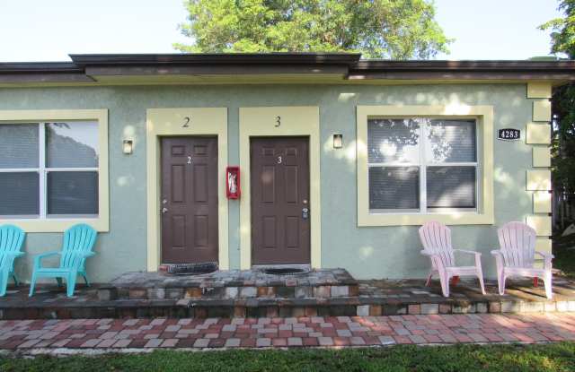 4283 Cocoanut Road photos photos