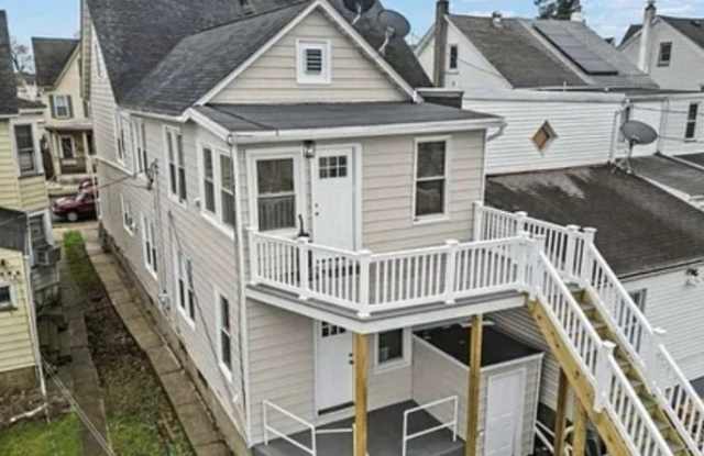 31 Glen Ave photos photos