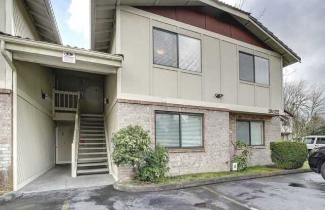 Charming 2 BR 2 Ba Apartment/Condo photos photos Charming 2 BR 2 Ba Apartment/Condo photos photos