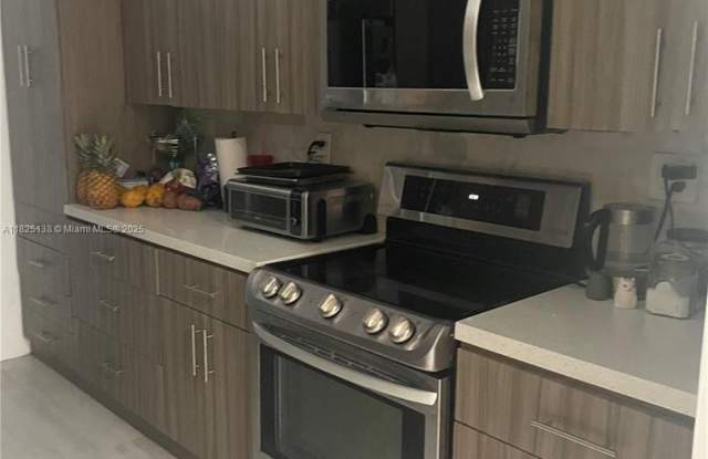 301 Bonaventure Boulevard 8, Weston, FL 33326 photos photos