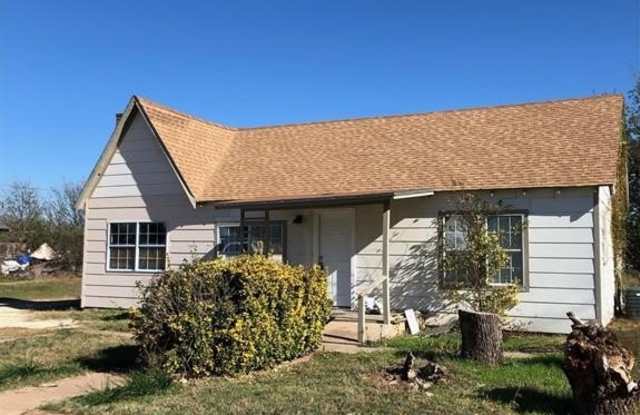 2817 Hickory Street - 2817 Hickory Street, Abilene, TX 79601