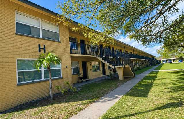Charming 1-Bedroom Condo Near the Beach – 2501 Harn Blvd #H27, Clearwater, FL photos photos