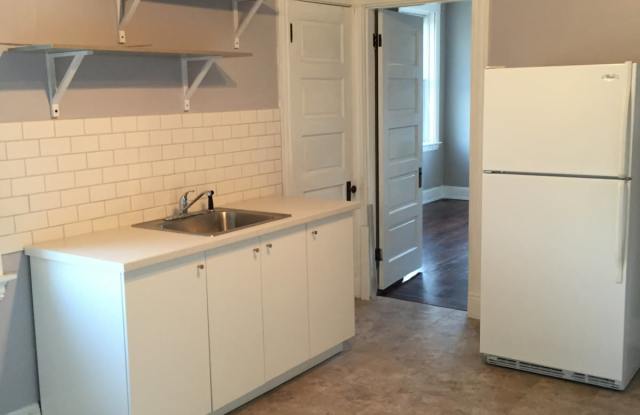 4720 Vine Street - 1 photos photos