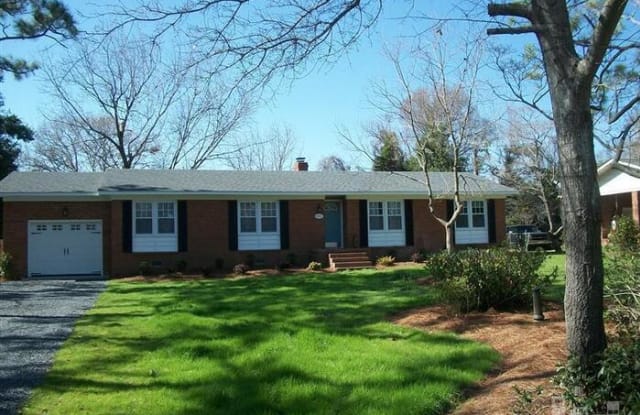 5005 College Acres Drive - 5005 College Acres Drive, Wilmington, NC 28403