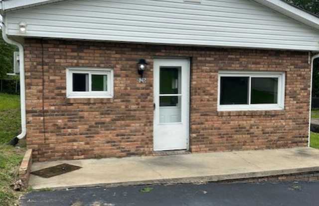 826 Danbury St photos photos