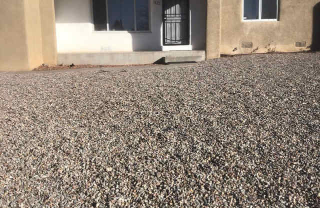 BEAUTIFUL THREE BEDROOM HOME FOR RENT! photos photos