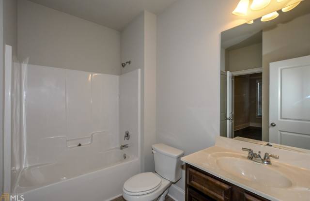 3593 Woodshade Dr Gallery 4
