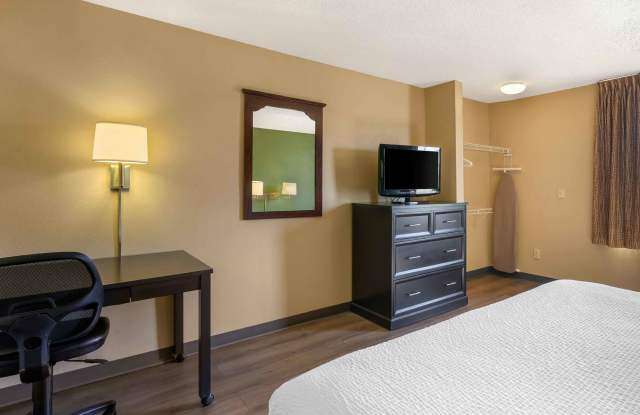 Furnished Studio - Simi Valley photos photos