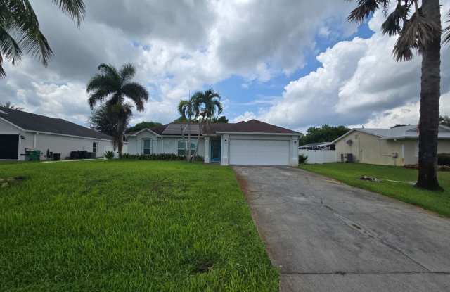 Port St. Lucie Single-Family home with Fenced Yard and Pool! FULLY FURNISHED! photos photos