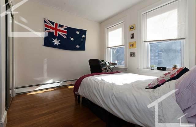 hottest 4 bed 2 bath in Coolidge Corner..... photos photos