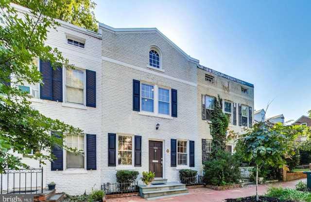 1725 34TH STREET NW - 1725 34th Street Northwest, Washington, DC 20007