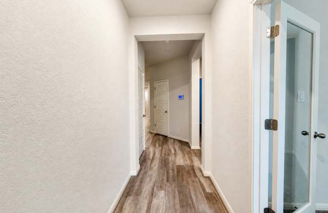 11515 Bakersfield Pass Gallery 3