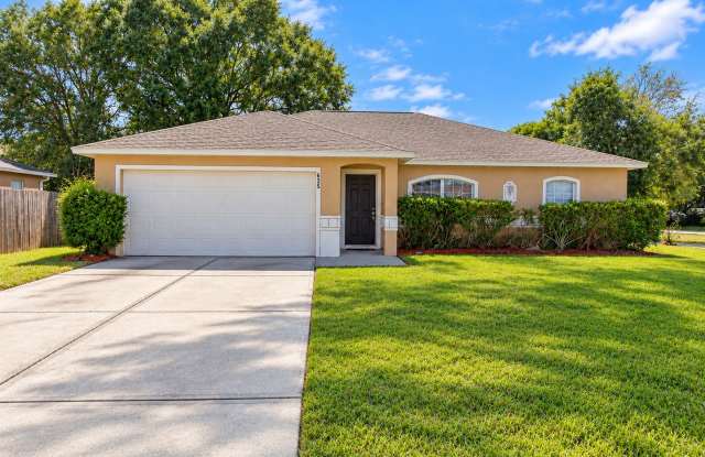 Spacious 3-Bedroom Poinciana Home with Large Yard, Garage, Cable & Internet Included! photos photos