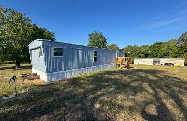 Gretna Trailer with New Floors Gallery 4