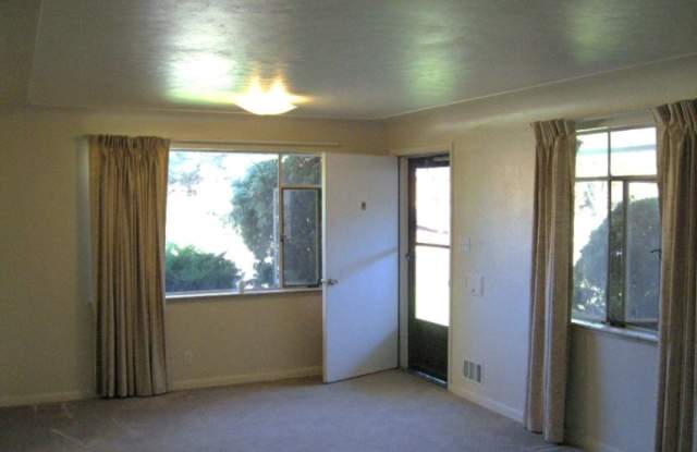 4695 Reed St photos photos 4695 Reed St photos photos