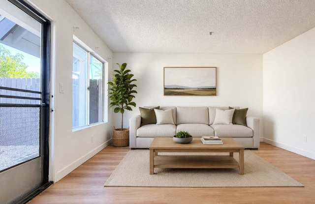 San Gabriel Townhouse for Lease Gallery 3