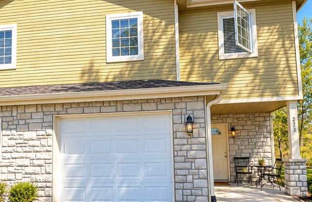 Welcome to Your Spacious New Home in the Heart of St. George! Gallery 1